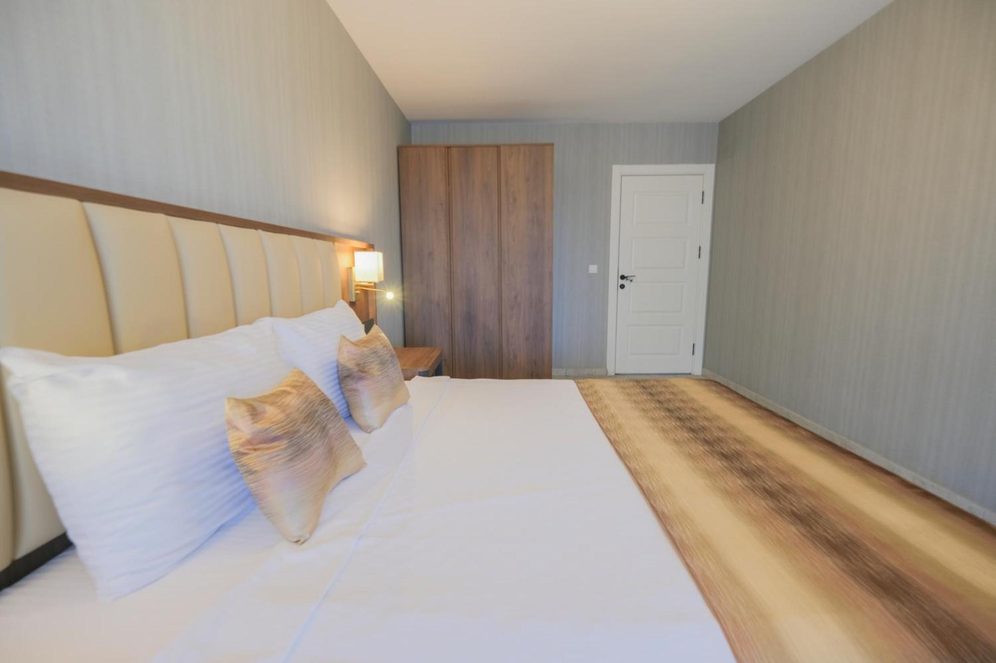 Days Inn By Wyndham Alanya Eksteriør bilde