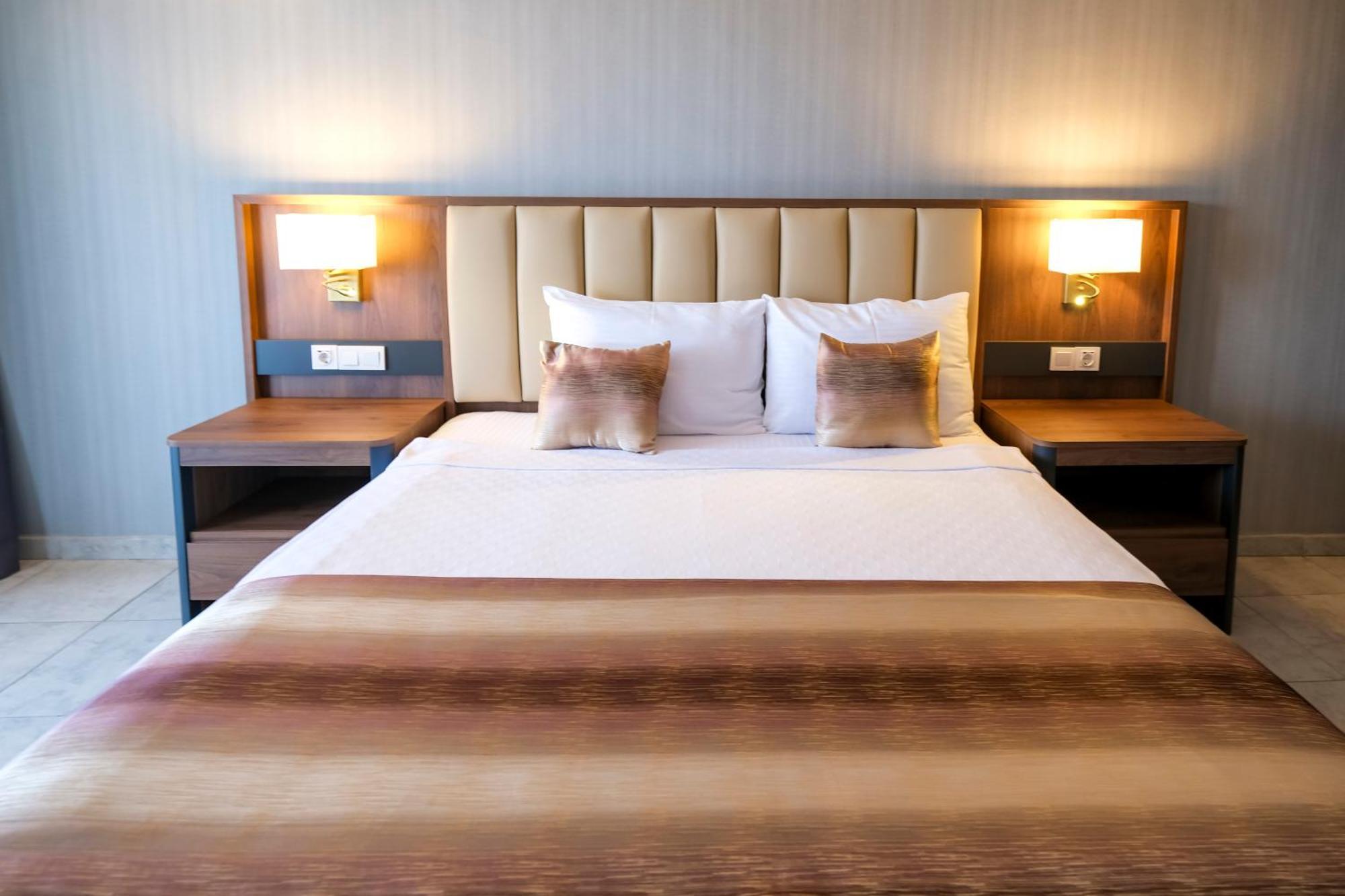 Days Inn By Wyndham Alanya Eksteriør bilde