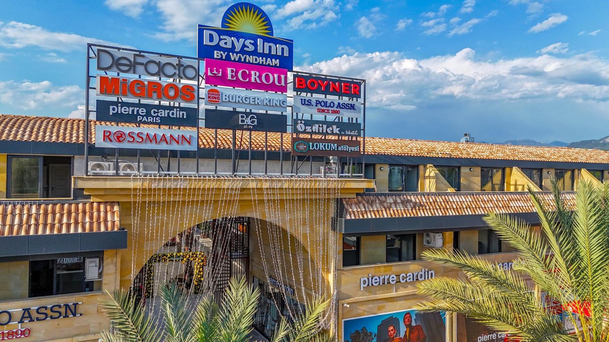 Days Inn By Wyndham Alanya Eksteriør bilde