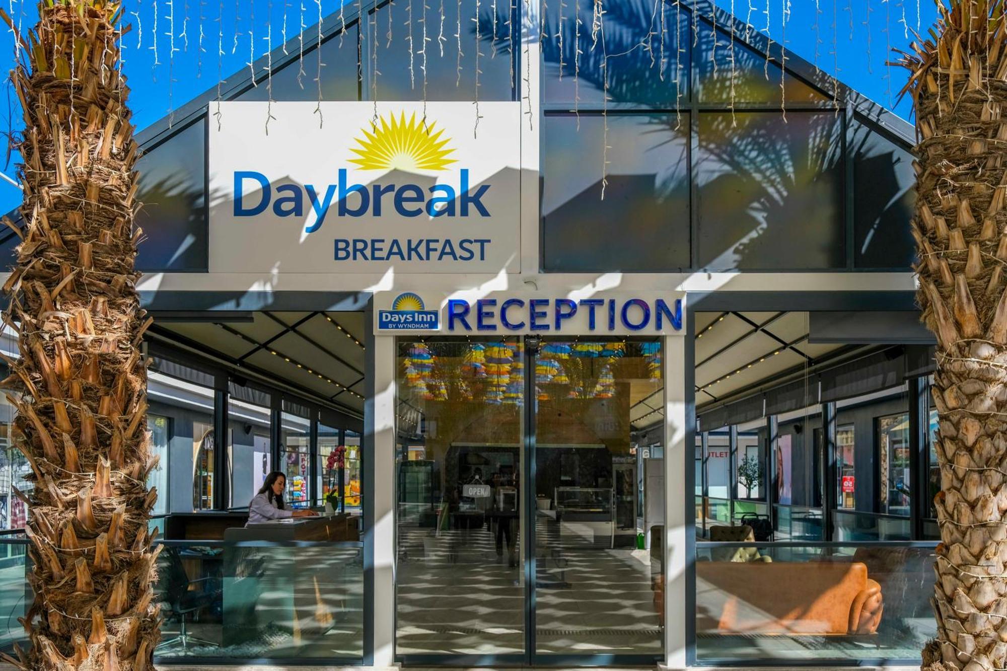 Days Inn By Wyndham Alanya Eksteriør bilde