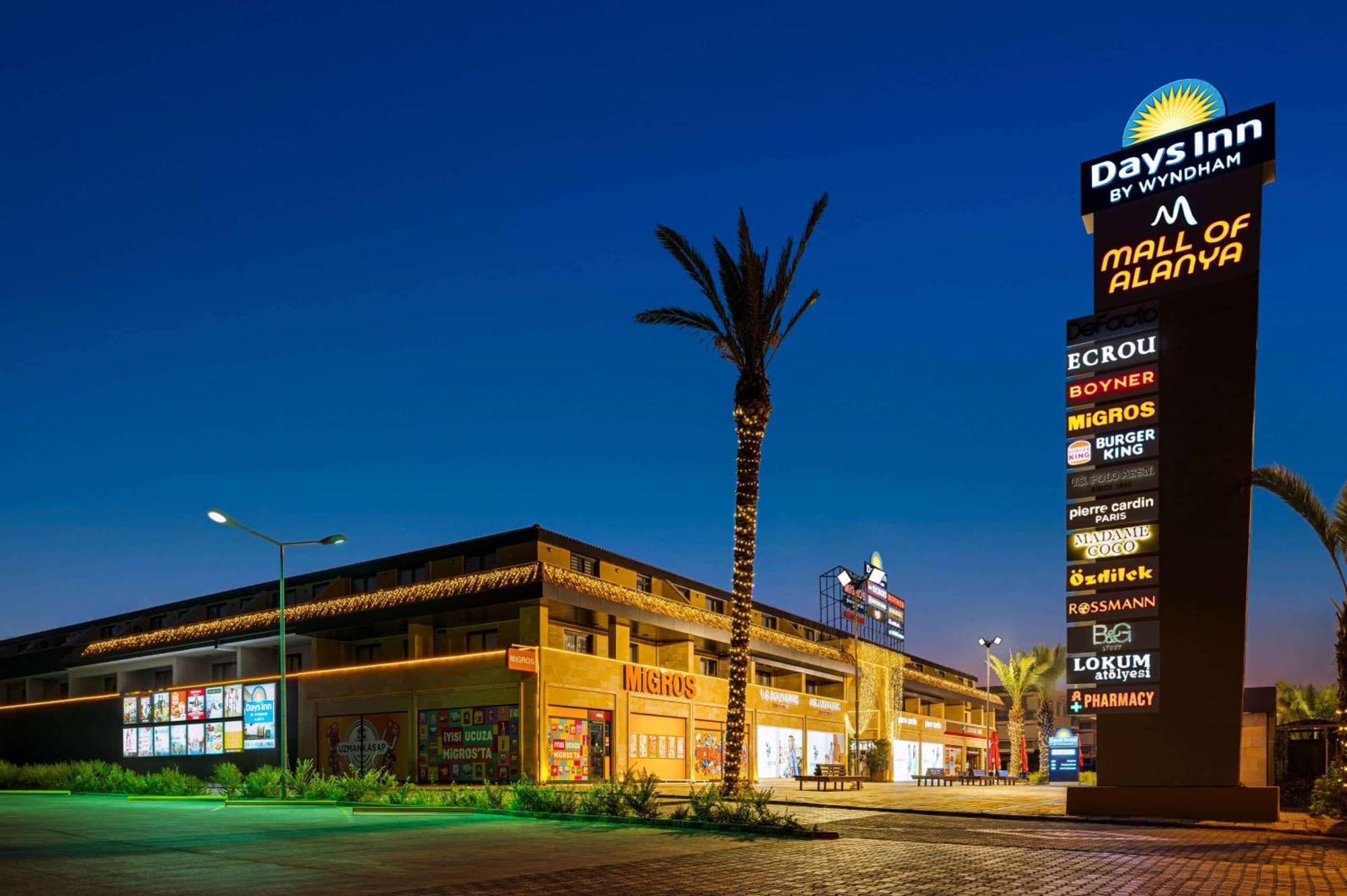 Days Inn By Wyndham Alanya Eksteriør bilde